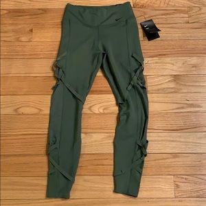 Nike green tights